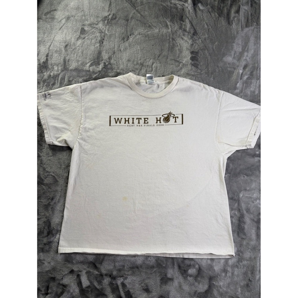 Delta Pro Weight WHITE HOT NBA FINALS 2006 MIAMI HEAT T SHIRT VTG GRAPHIC SZ XL
